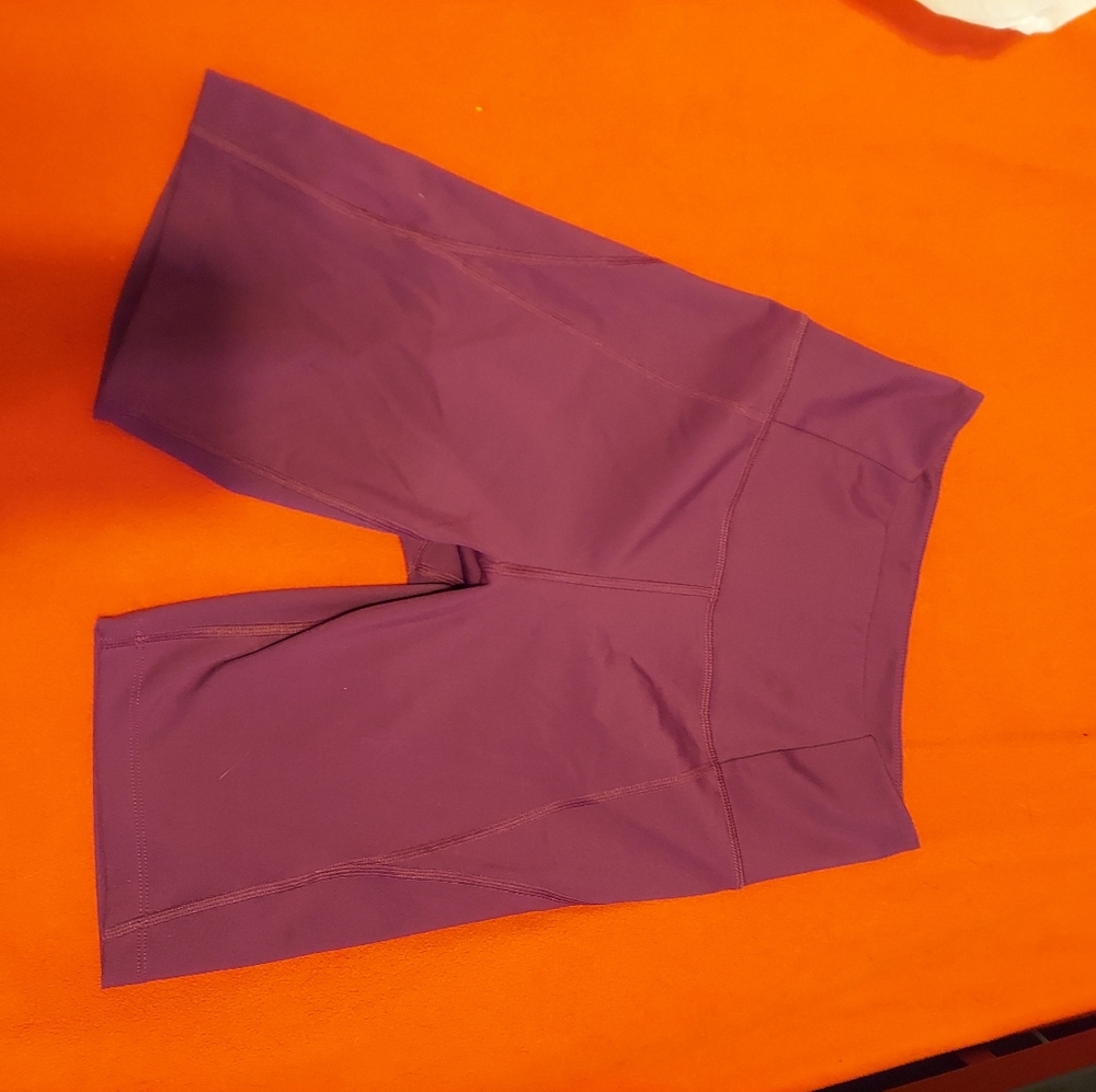 Girlfriend Collective Biker Shorts Size Small in Purple